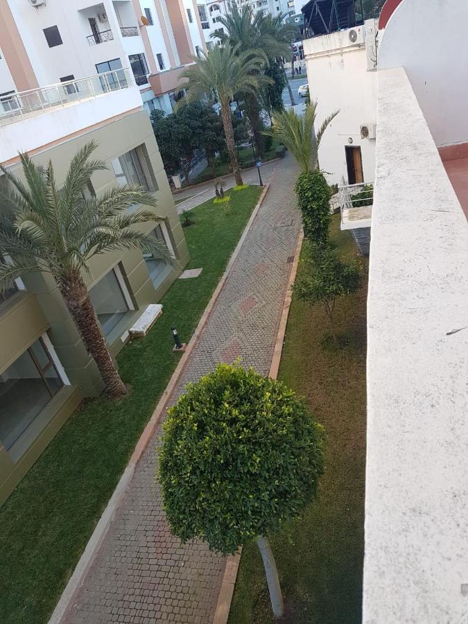 Residence Ires 1 Tangier Bagian luar foto